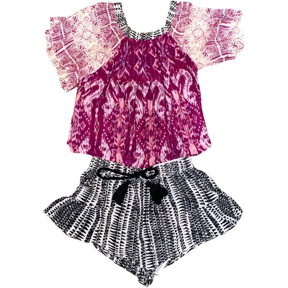 Bowie James Other - ⚡️Bowie James Flounce Geometric Set